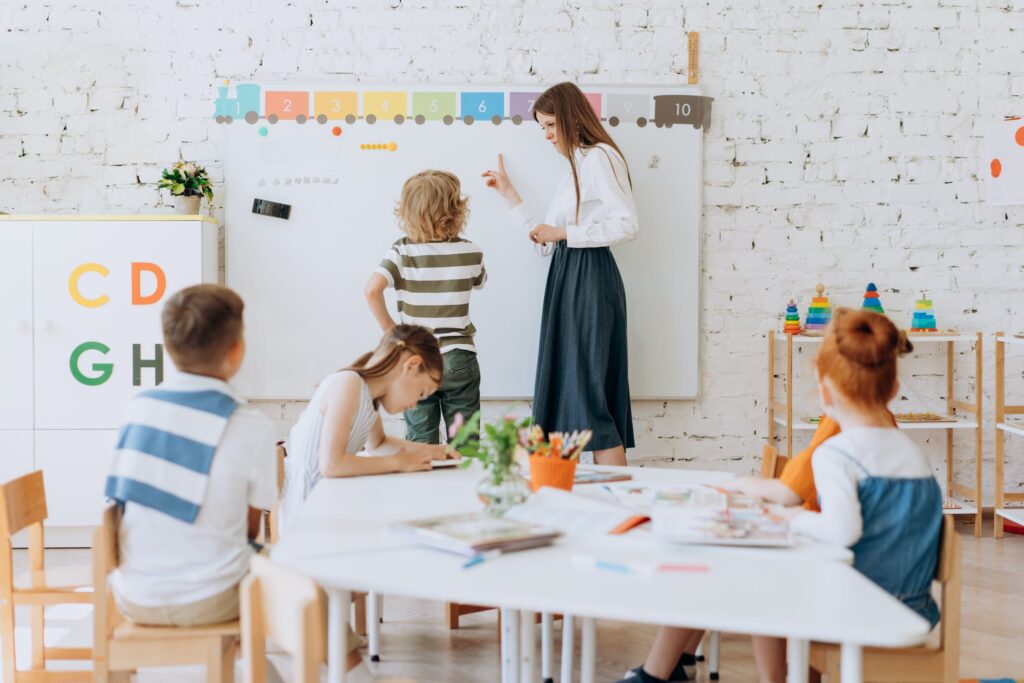 accueil formation pédagogie Montessori